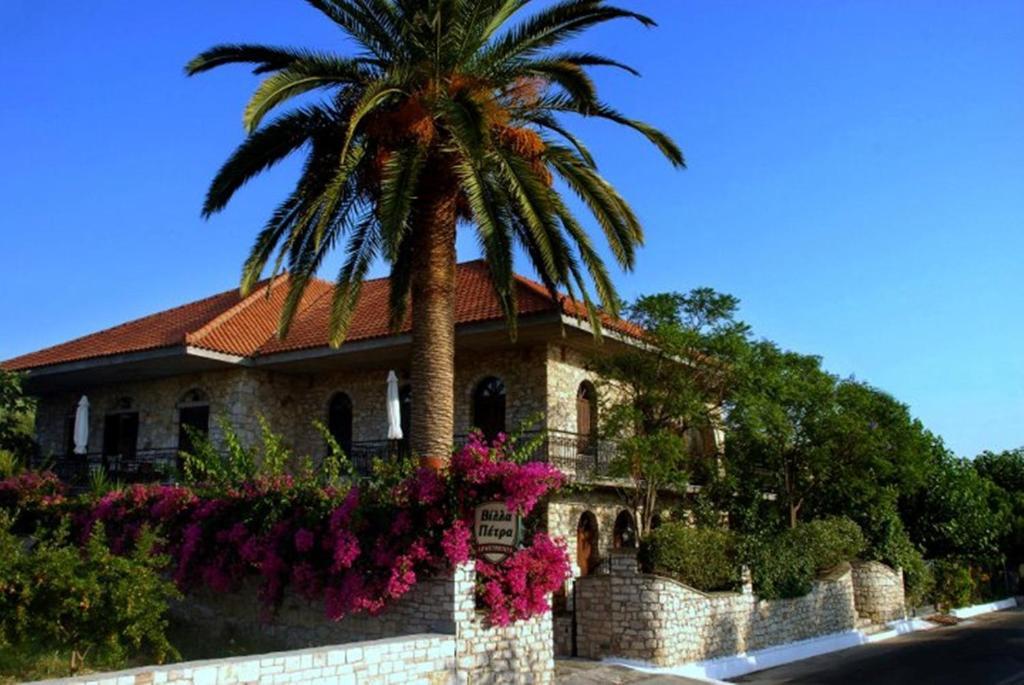 Villa Petra Kalamaki  Exterior photo